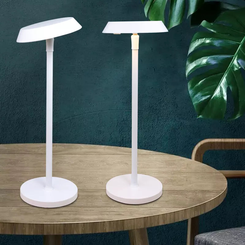 A108 Lampa LED Gentile Alb